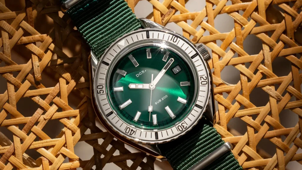 DOXA-SUB-200-2025-04-jpg.webp.webp