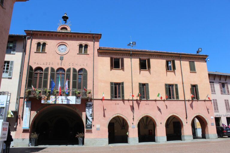 Palazzo_comunale_05_2019_GDivino_1-1.jpg