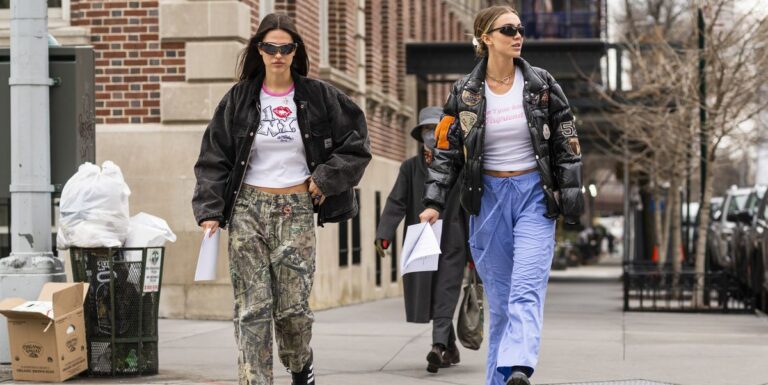 amelia-hamlin-and-heather-blair-are-seen-after-french-class-news-photo-1744211489.pjpeg_.jpeg