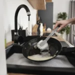 cleaning-iron-pan-1-900x600.webp.webp