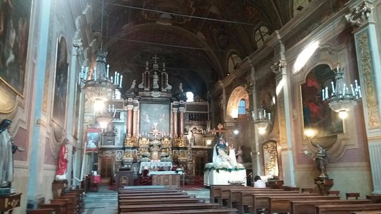 interno-chiesa.jpg