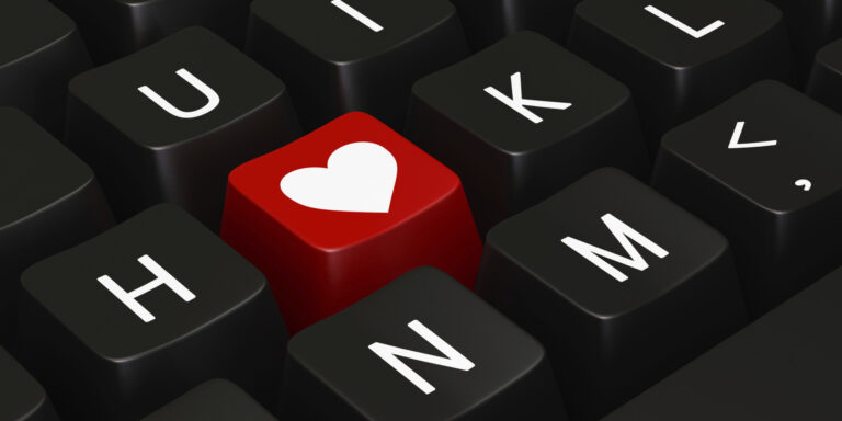 o-ONLINE-DATING-facebook.jpg